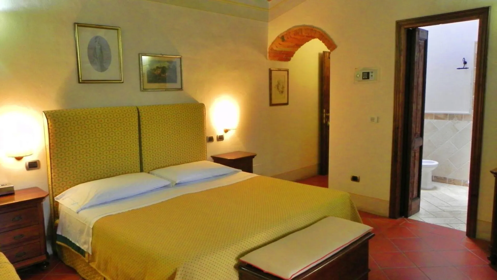 Hotel Relais La Martina Pietraviva 3*,